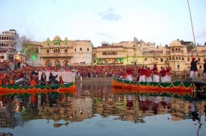 Gangaur boat