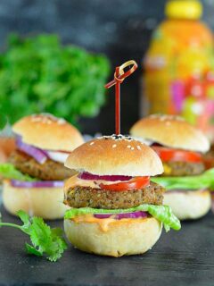 Quinoa and Black bean burger